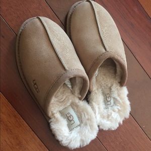 Sparkly Ugg Plush Slippers